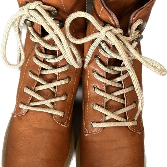 B.O.C. Women's Carter Boot camel utility chic lined casual - Picture 3 of 9